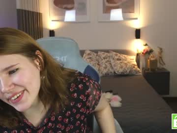 webcam girl girl_u_never_met image #4355655