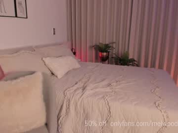 webcam girl melaniewood image #3563951