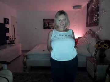 webcam girl kiradivine image #1209139