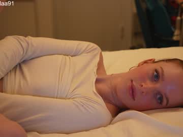 webcam girl ellaa91 image #6199010