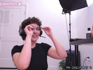 webcam girl evelynpiers image #2086466