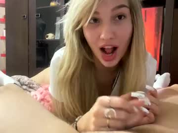 webcam girl kristenflame image #553036