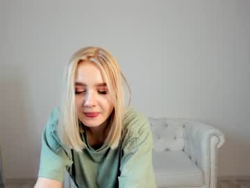 webcam girl oliviabr0wn image #3128395