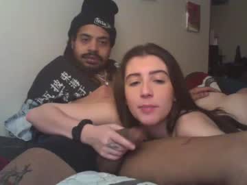webcam couple a_mariejuana69 image #3822536