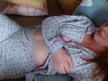 webcam girl juicy_peach88 image #4411522
