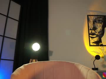 webcam girl lucie_beltran image #5201774