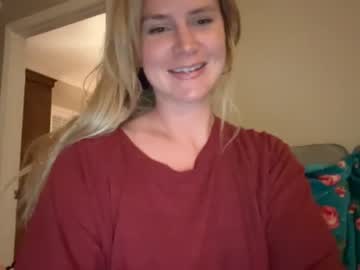 webcam girl curious_hotwife image #2825407