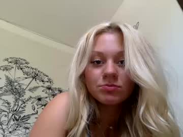 webcam couple prettypoliteladies image #4791990