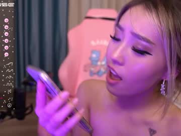 webcam girl aiochan image #3280724