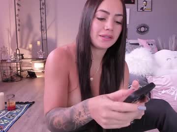 webcam girl ashlyeroberts1 image #44471