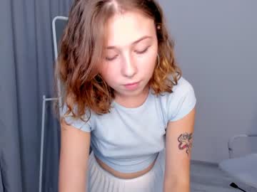 webcam girl lottie_shine image #2680201