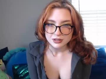 webcam girl lilfirefoxxx image #3955352
