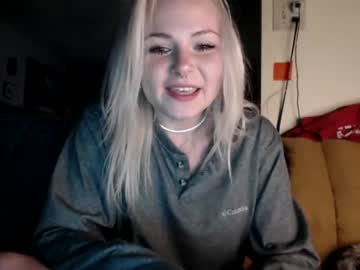 webcam girl kipsy420 image #3514671