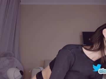webcam girl hollyextra image #326683