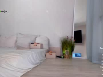 webcam girl ericamiracle15 image #3791643