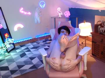 webcam man alfiegreenxxx image #1052105