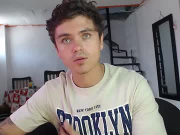 Cam for daniel_collins07