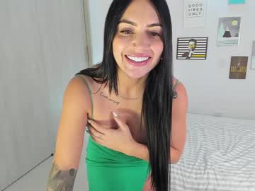 webcam girl ashlyeroberts01 image #3611391