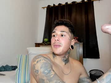 webcam man ululante image #5000834
