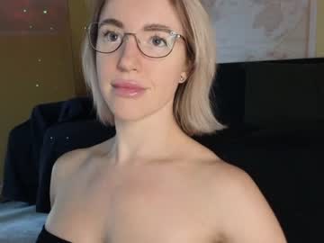 webcam girl tinayummy image #5574189