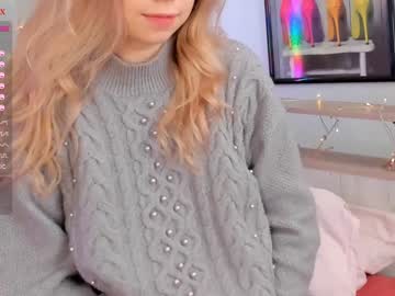 webcam girl sinacampby image #195012