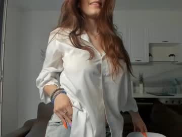 webcam girl lindamcbride image #4425945