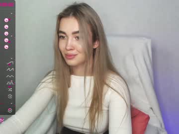 webcam girl yourvirusqueen_ image #2230838