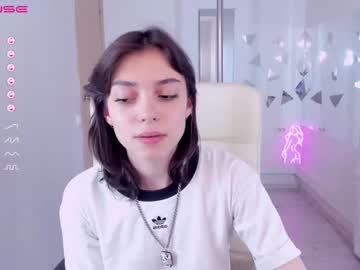 webcam girl lily_ewing image #2706363