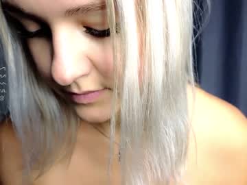 webcam girl beverly_hillls image #6017384