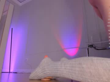webcam girl yours_mey image #6201287