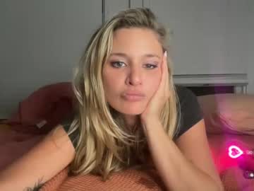 webcam girl yourdiscodoll image #4243915