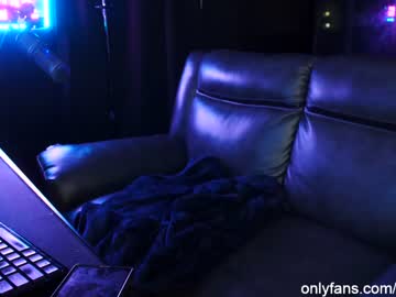 webcam girl aynmarie image #2781130