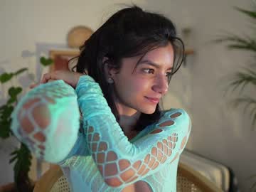 webcam girl urcutelinda image #6450242