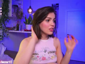 webcam girl emiliacourtney image #6681067
