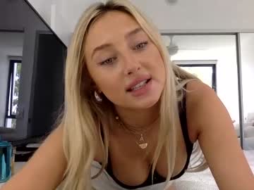 webcam girl alaiaxox image #6534103