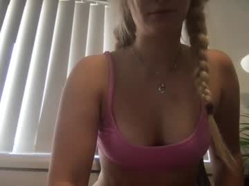 webcam girl kaylaaaa111 image #6746502