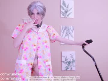 webcam girl runesy image #1965283