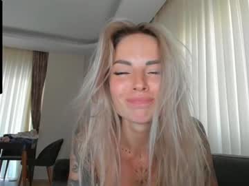 webcam girl smurf19 image #5986685