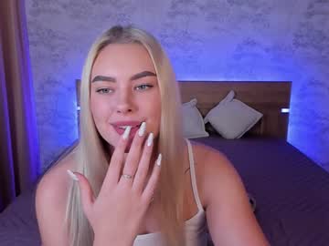 webcam girl 8a8y_nura image #93026