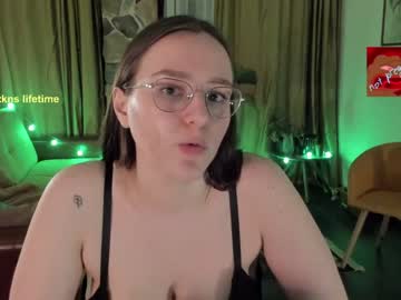 webcam girl joliejoy image #1668640