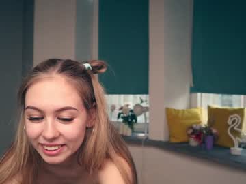 webcam girl aleksa_cutie image #1205534
