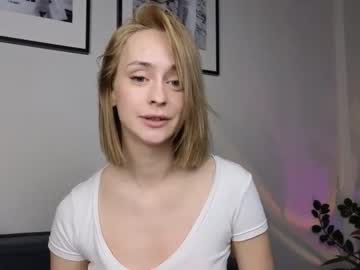 webcam girl oliviablondie image #5553122