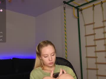 webcam girl callme_star image #6391210