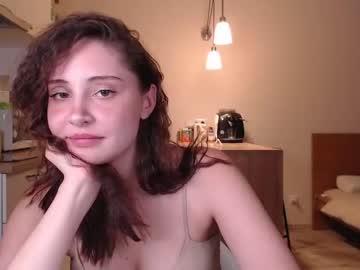 webcam girl funnybunny3579 image #5136912