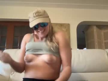 webcam couple snowbunnyass image #3483802
