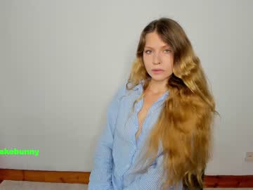 webcam girl fruitcakebunny image #127785