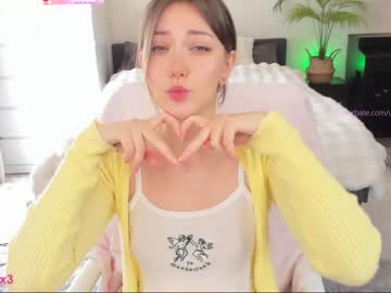 webcam girl uwuxo image #6236911
