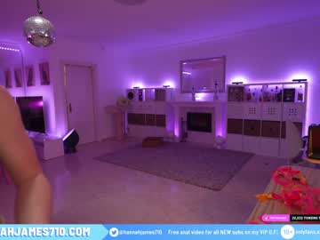 webcam girl hannahjames710 image #1628538
