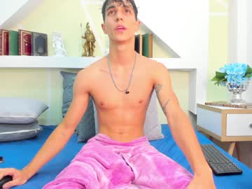 webcam man asher_leee image #1173419