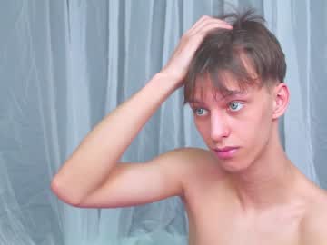 Cam for ostin_meoww